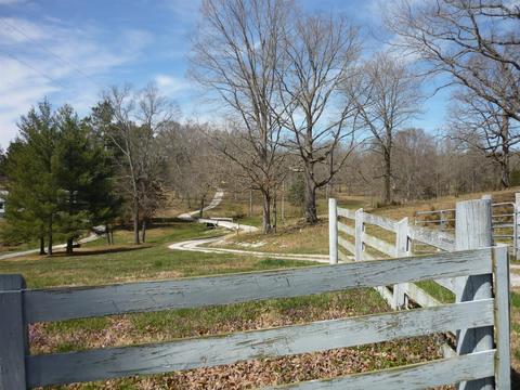 184 Phillips Ln, Morrison, TN 37357 photo 5