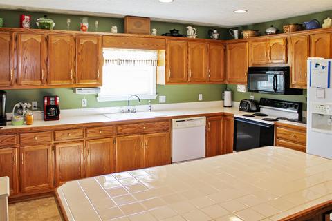 47 Eldon Dr, Manchester, TN 37355 photo 5