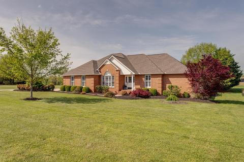 82 Mason Pl, Decherd, TN 37324 photo 1