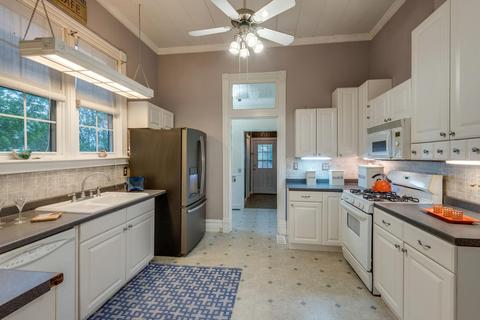 212 E Walnut St, Dickson, TN 37055 photo 9