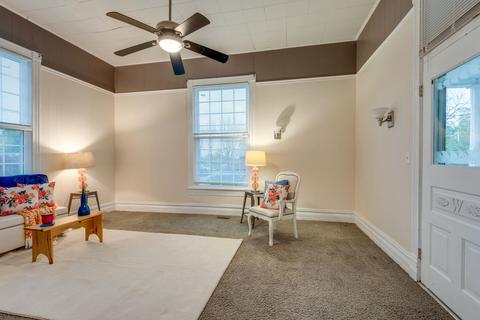 212 E Walnut St, Dickson, TN 37055 photo 6