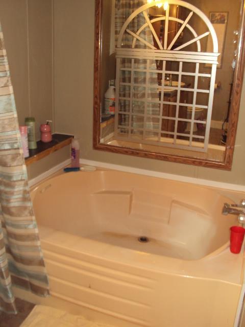 277 Pointe Ln, Lafayette, TN 37083 photo 16