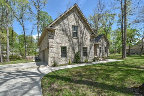 310 Independence St, Springfield, TN 37172 photo 2