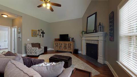 1237 Paramount Dr, Rockvale, TN 37153 photo 6