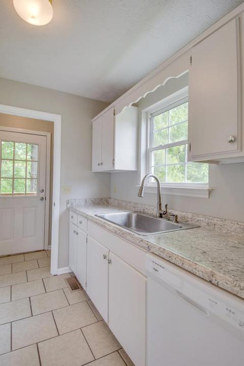 121 Brookside Pt, Springfield, TN 37172 photo 5