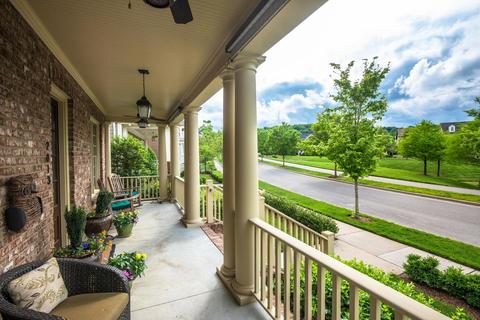 2013 Tabitha Dr, Franklin, TN 37064 photo 2