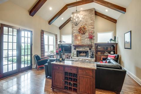 2013 Tabitha Dr, Franklin, TN 37064 photo 4