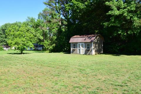 330 Pine Thicket Rd, Mcewen, TN 37101 photo 4