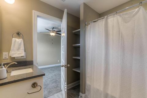 555 Gresham Ln #2-B, Murfreesboro, TN 37128 photo 13