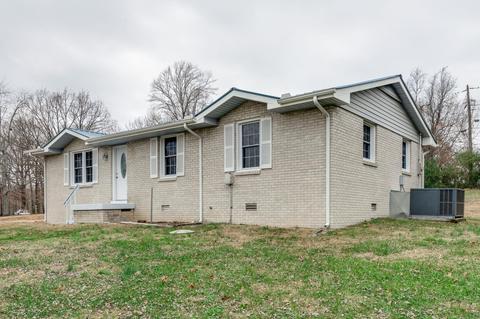 116 Chestnut Dr, Dickson, TN 37055 photo 1