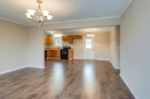 116 Chestnut Dr, Dickson, TN 37055 photo 5