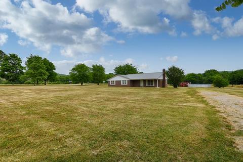 2546 Briar Patch Rd, Prospect, TN 38477 photo 5