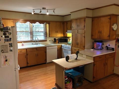 201 Mary Sharp Dr, Decherd, TN 37324 photo 3