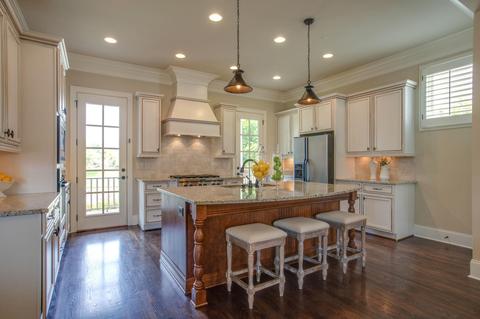 2007 Tabitha Dr, Franklin, TN 37064 photo 6