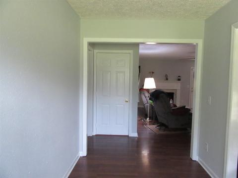 6739 E Benton Rd, Springfield, TN 37172 photo 3