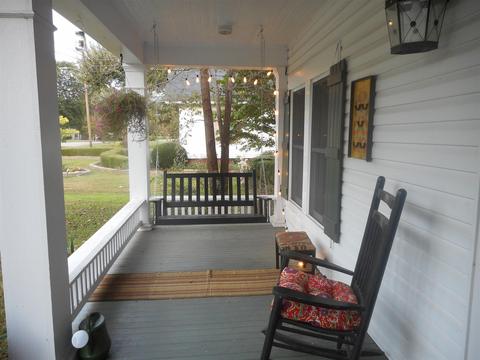 425 Spring St, Guthrie, KY 42234 photo 2
