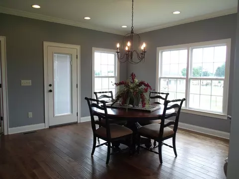 131 Majestic Dr, Winchester, TN 37398 photo 7