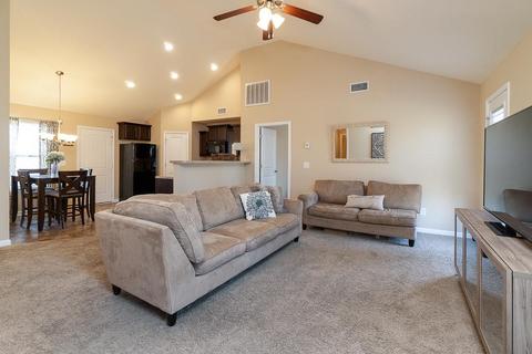 2012 Cobblestone Dr, Spring Hill, TN 37174 photo 8