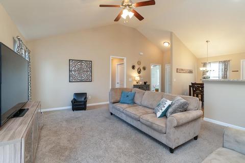 2012 Cobblestone Dr, Spring Hill, TN 37174 photo 9