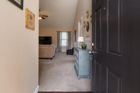 2012 Cobblestone Dr, Spring Hill, TN 37174 photo 4