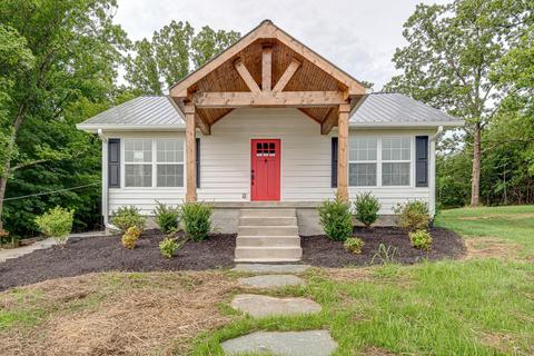 1070 Highway 47 E, Dickson, TN 37055 photo 4
