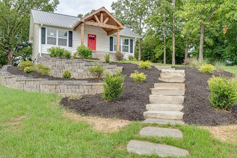 1070 Highway 47 E, Dickson, TN 37055 photo 1