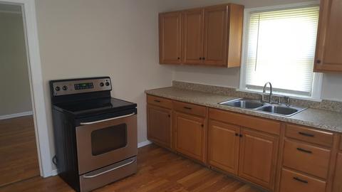 109 9th Ave N, Decherd, TN 37324 photo 6