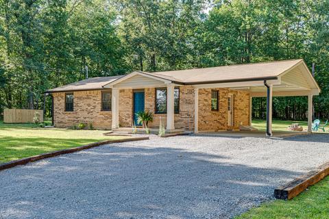 154 Duke Rd, Dickson, TN 37055 photo 2