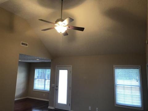 105 Foxrun, Springfield, TN 37172 photo 8