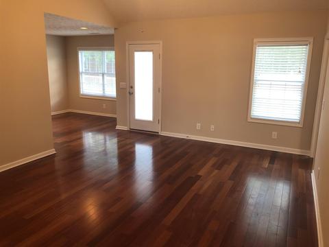 105 Foxrun, Springfield, TN 37172 photo 7