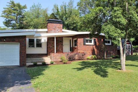 103 Meadow Dr, Dickson, TN 37055 photo 1