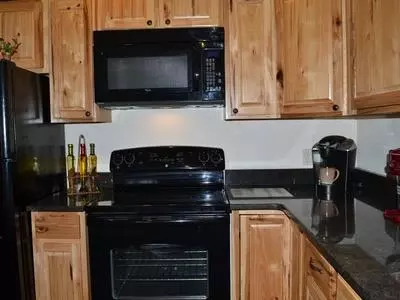 947 Yoder Rd, Altamont, TN 37301 photo 12