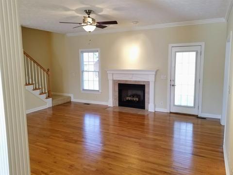 237 Forsyth St, Murfreesboro, TN 37127 photo 12