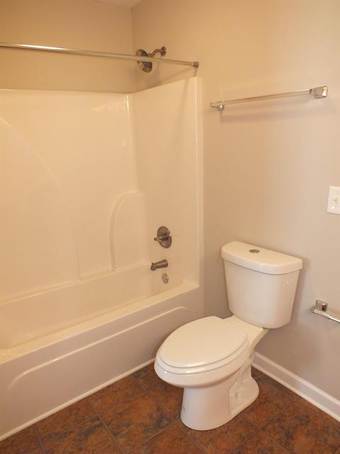 215 E Mcknight Dr, Murfreesboro, TN 37130 photo 14