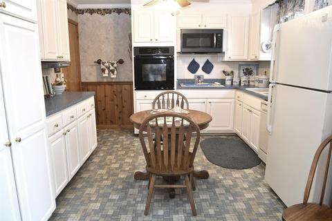 302 Weldon Dr, Hermitage, TN 37076 photo 8