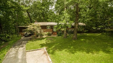 413 Golfview Ln, Springfield, TN 37172 photo 2