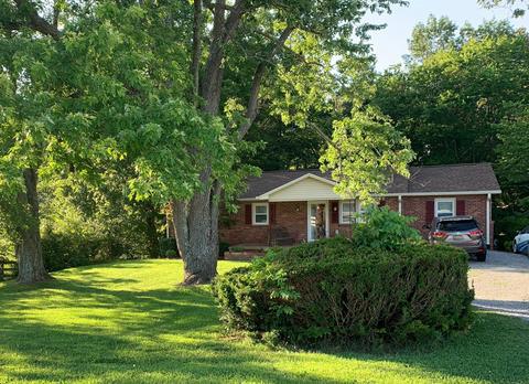 3926 Robert Pryor Rd, Springfield, TN 37172 photo 1