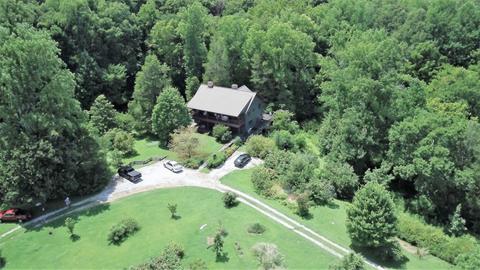 4115 Roarks Cove Rd E, Decherd, TN 37324 photo 1
