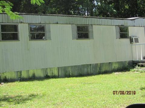 422 Maple St, Pulaski, TN 38478 photo 1