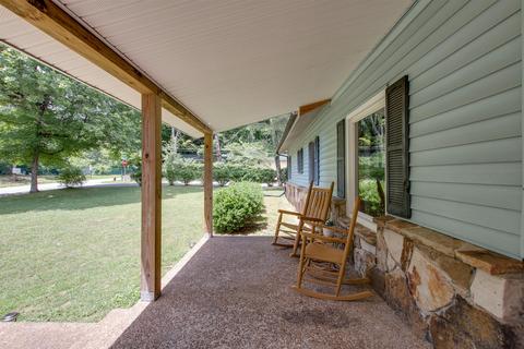 314 N Central Ave, Monteagle, TN 37356 photo 3