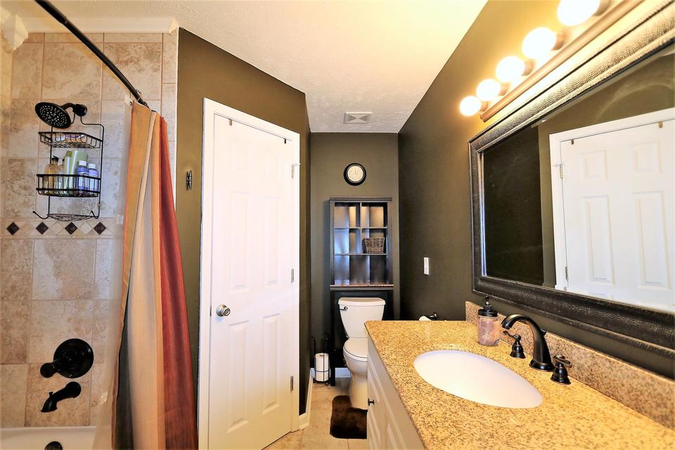  606 Kendrick Ct, La Vergne, TN 37086 photo 10