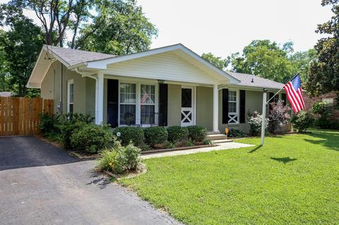1514 Eagle St, Murfreesboro, TN 37130 photo 1