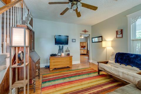 600 W 5th St, Dickson, TN 37055 photo 7