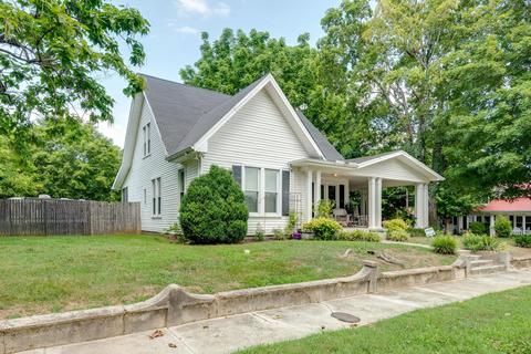 600 W 5th St, Dickson, TN 37055 photo 2