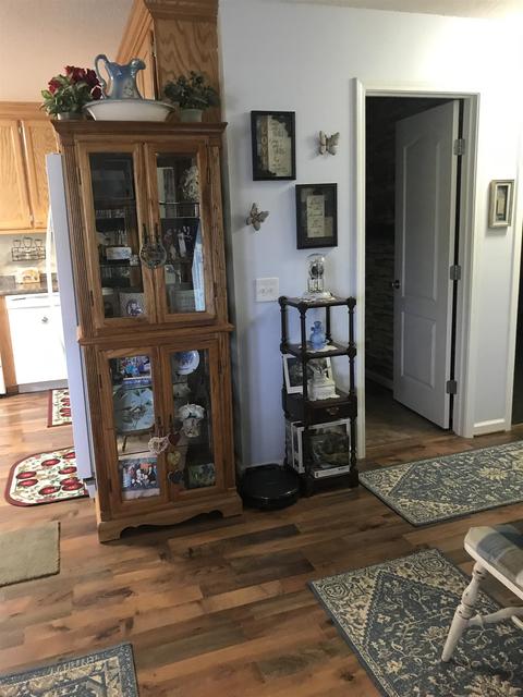 322 Spring St, Loretto, TN 38469 photo 5