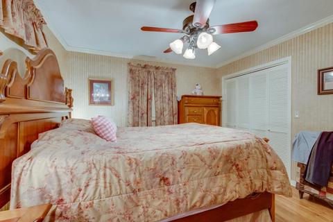 115 E Circle Dr, Burns, TN 37029 photo 13