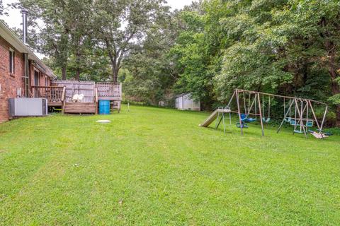115 E Circle Dr, Burns, TN 37029 photo 17