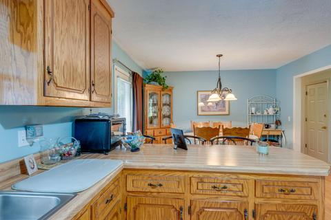 115 E Circle Dr, Burns, TN 37029 photo 9