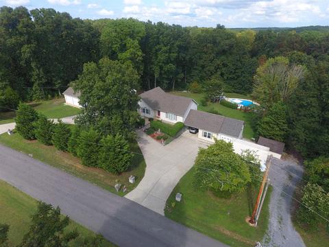 252 Rouse Rd, Dickson, TN 37055 photo 1