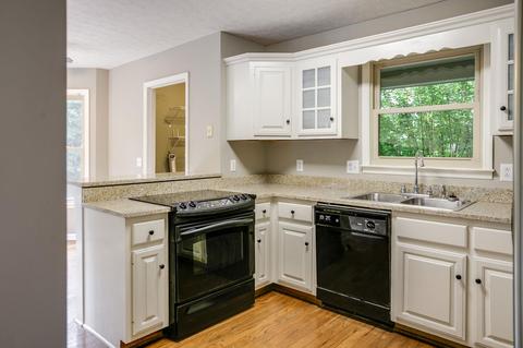 504 Lakeside Dr, Springfield, TN 37172 photo 11
